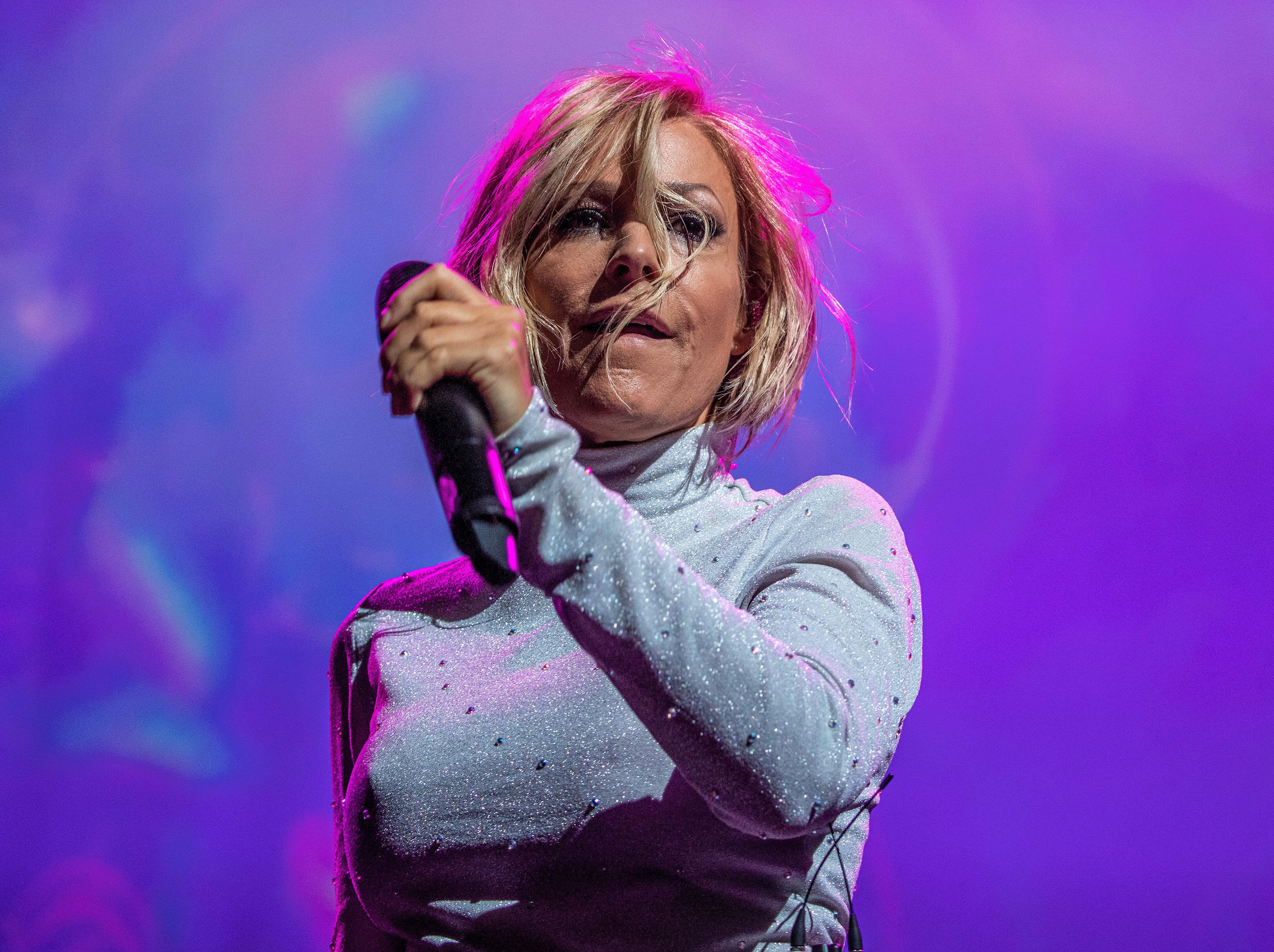 Krank, alleine und fast im Gefängnis! Schlagersängerin Michelle steht vor den Trümmern ihres Lebens!