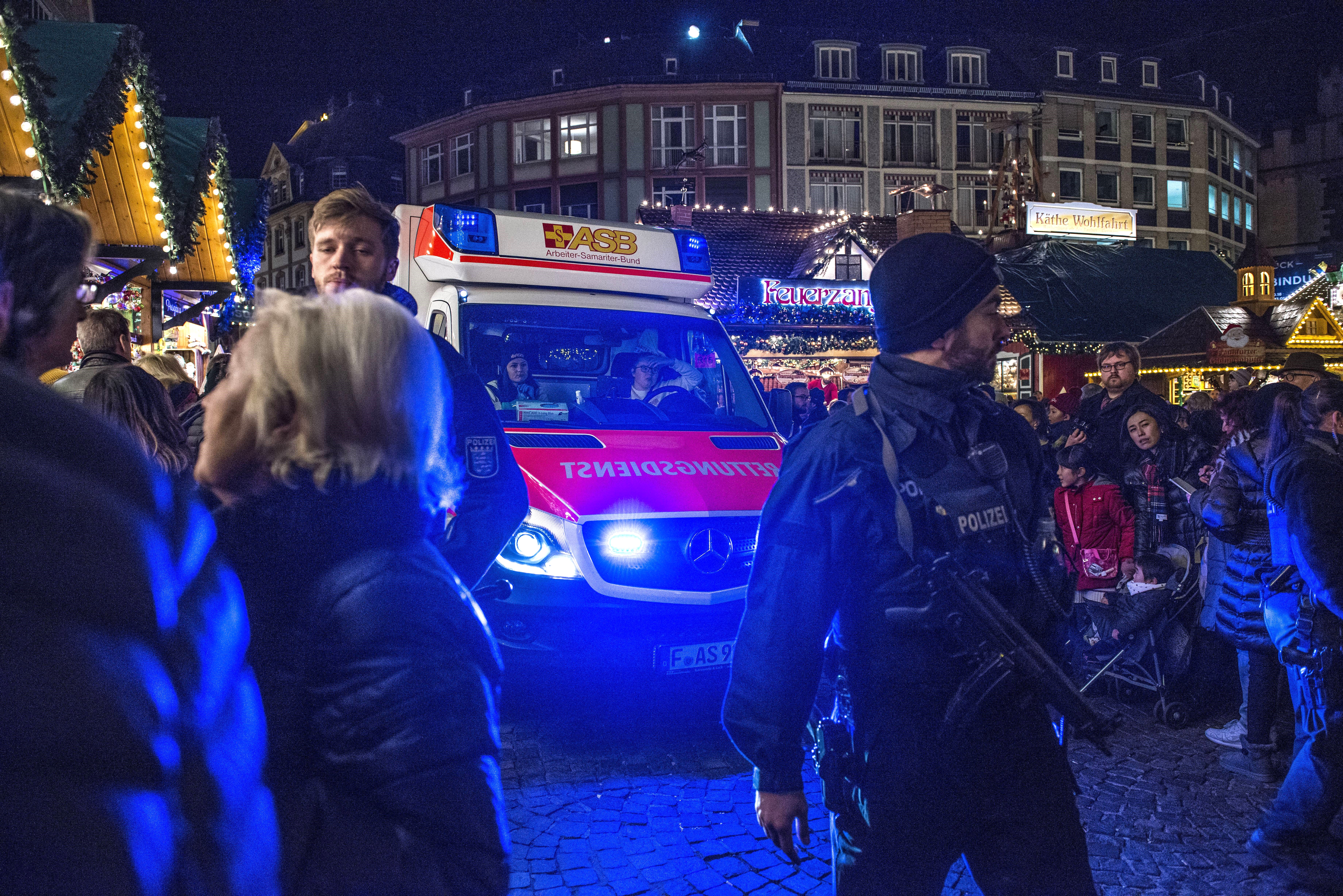 Terrorgefahr auf deutschen Weihnachtsmärkten! Minister warnt nach vereiteltem Anschlag in Deutschland