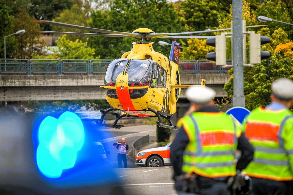 Oster-Stau ALARM! Stauprognose des ADAC für das Osterwochenende - Besonders an Gründonnerstag sind die Autobahnen voll