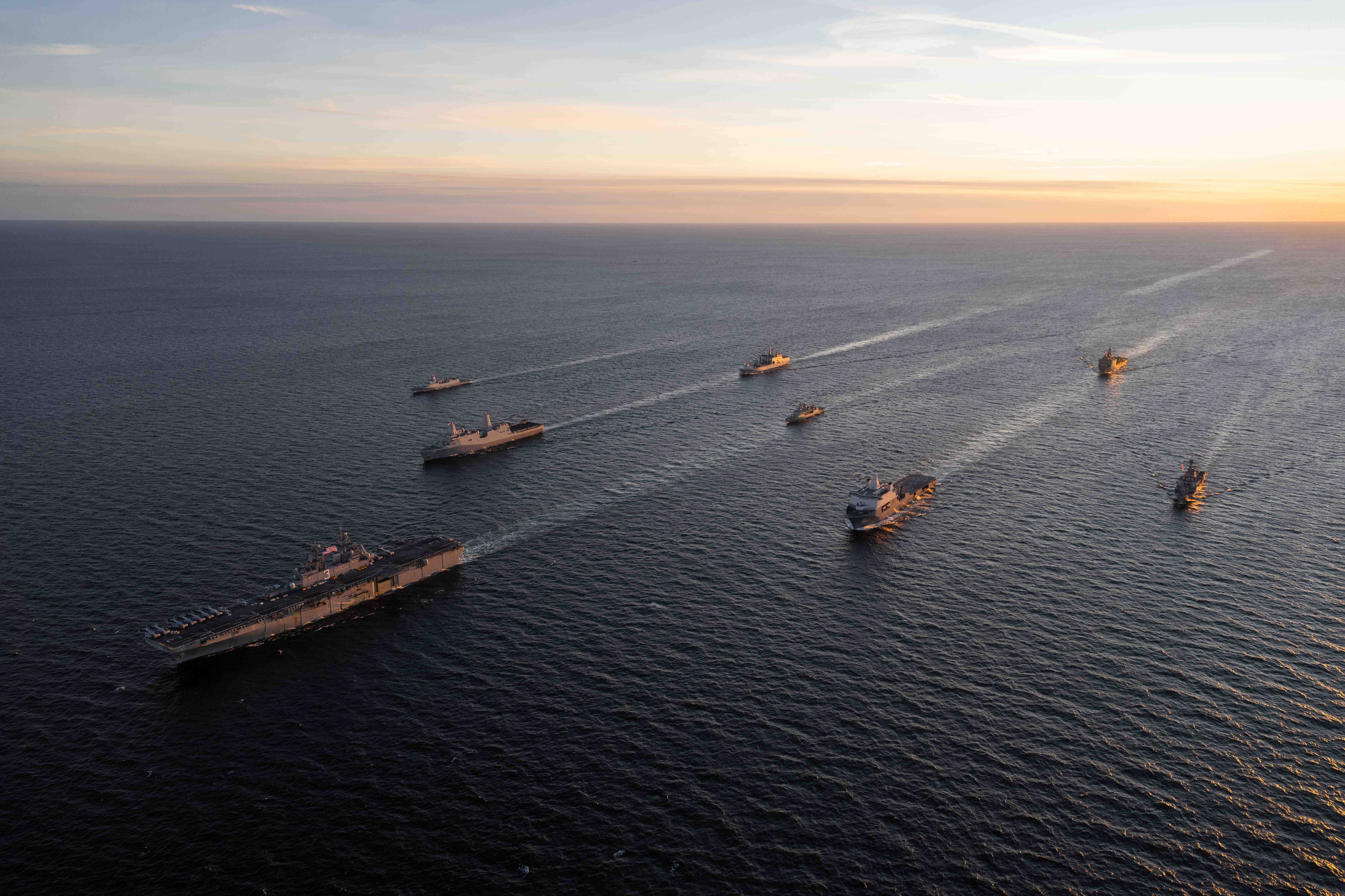 Alarmstart! Russische Bomber nähern sich NATO-Marineverband in der Ostsee! Abfangjäger gestartet!