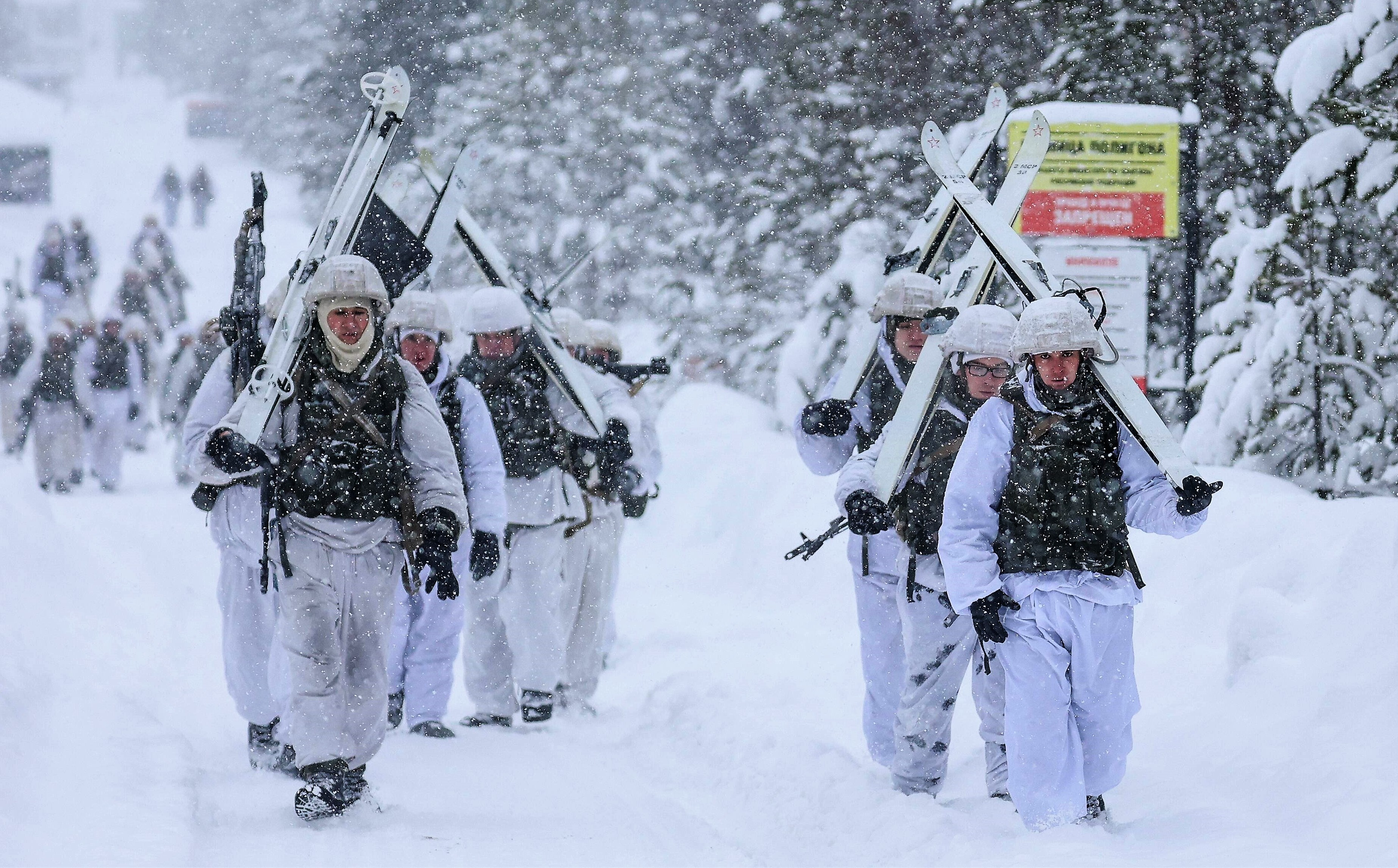 Krieg in der Arktis! Noch während der Krieg in der Ukraine läuft - USA bereitet sich auf Kampf mit Russland in der Arktis vor