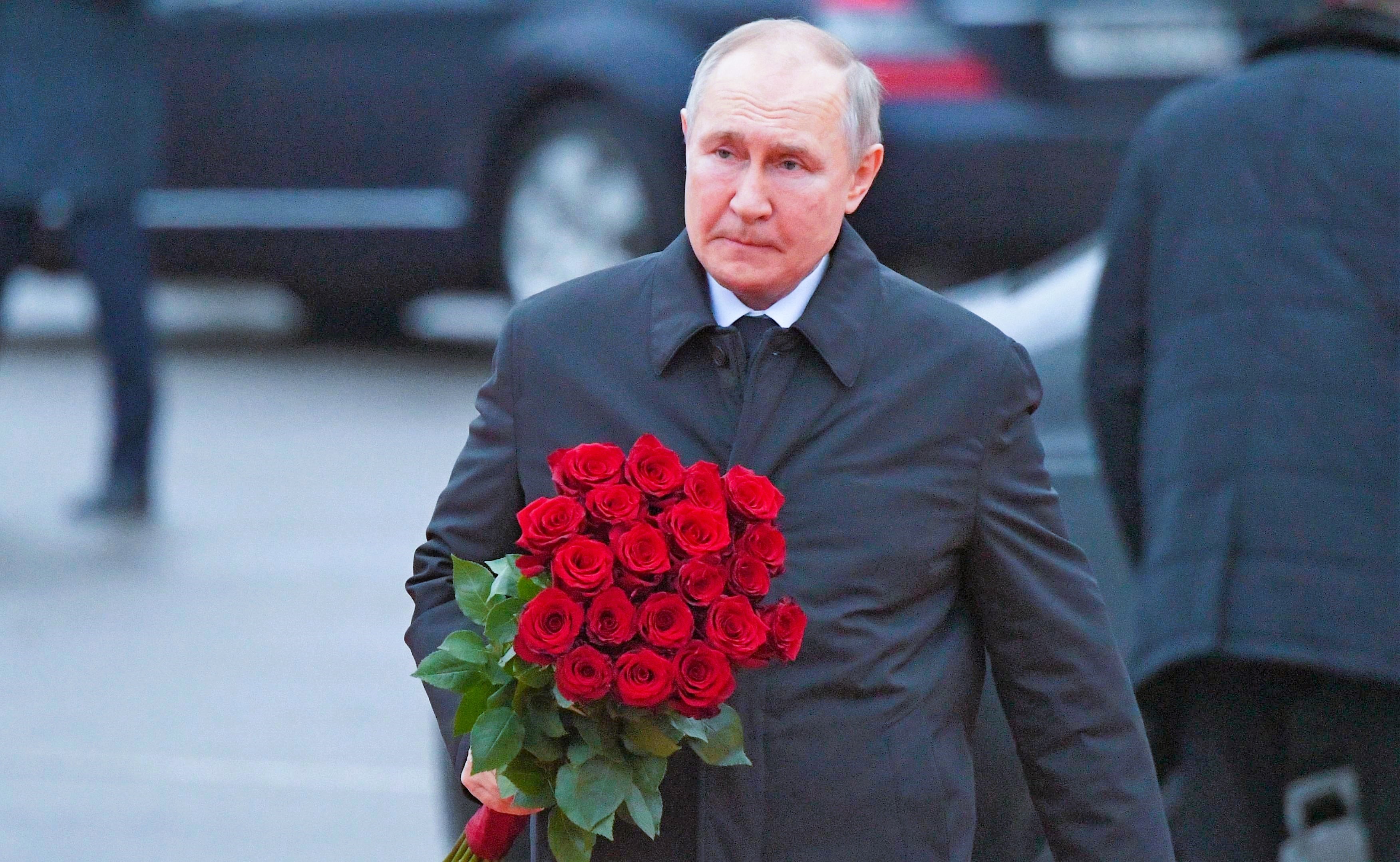 Russischer Kommandeur flippt aus! "Putins Streitkräfte sind Clowns, die nicht wissen, wie man kämpft"!