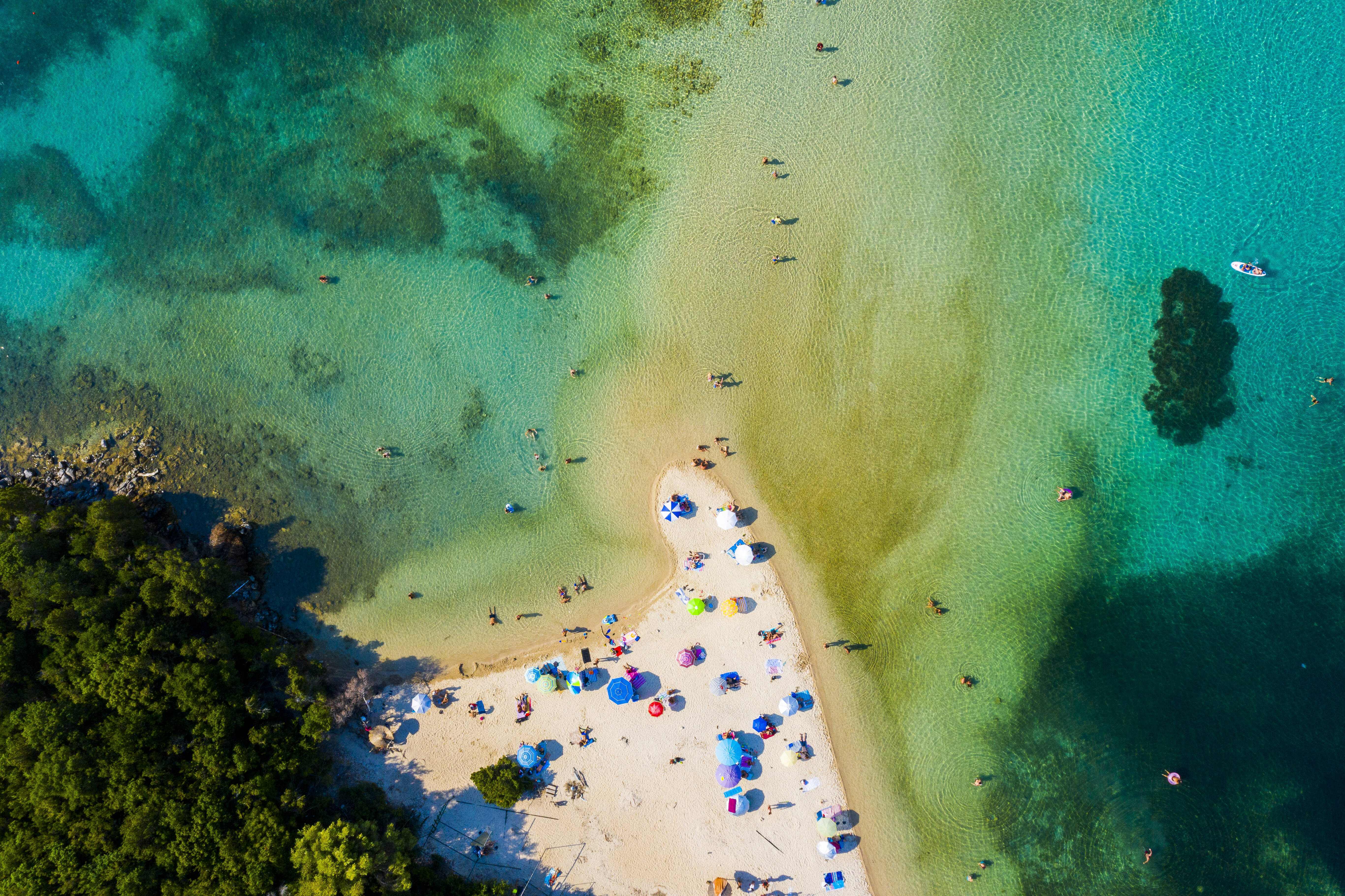 Deutscher Lehrer (32) erschossen! Mecklenburger-Lehrer bei Raubüberfall getötet!