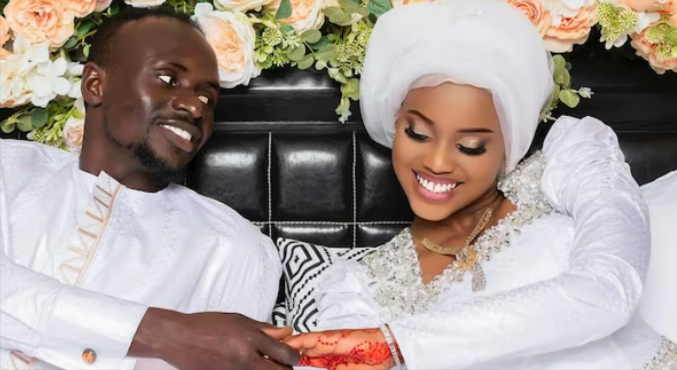 Bayern-Star heiratet 18-Jährige! Ex-Spieler mit bizarrer Hochzeit